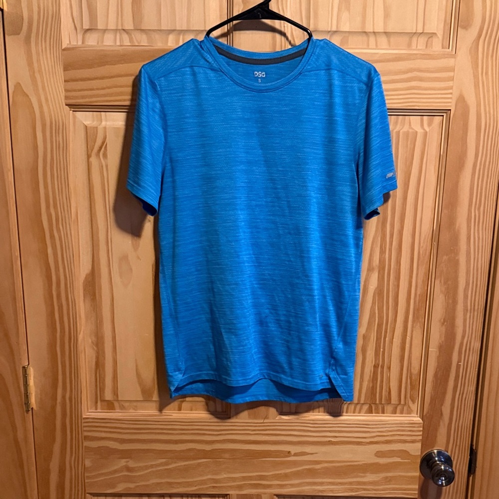 DSG Men's Blue Short Sleeve Tee